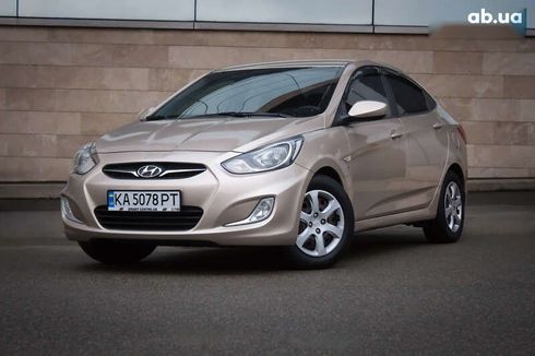 Hyundai Accent 2012 - фото 6