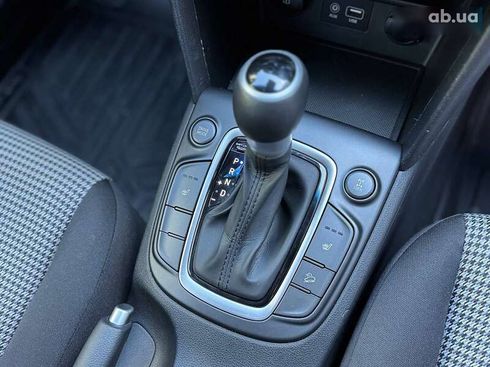 Hyundai Kona 2020 - фото 29