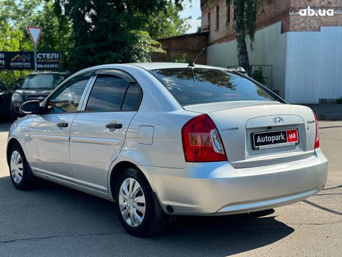 Hyundai Accent 2007 серый - фото 4