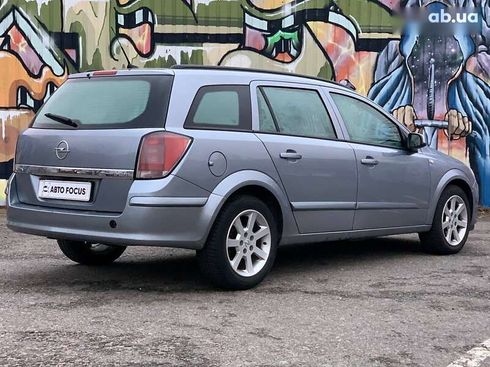 Opel Astra 2006 - фото 8