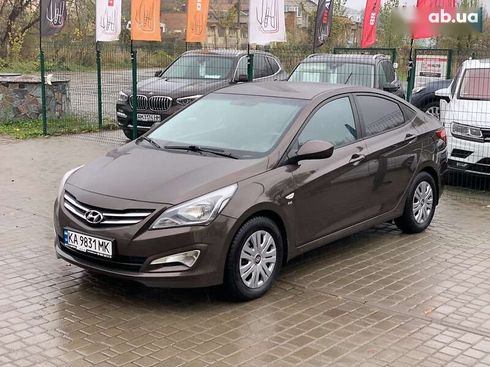 Hyundai Solaris 2016 - фото 2
