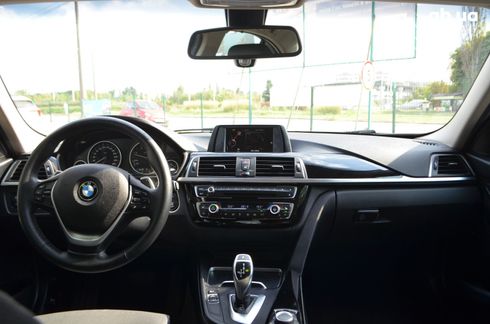BMW 3 серия 2016 черный - фото 16