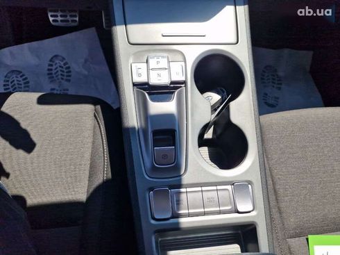 Hyundai Kona 2021 - фото 29
