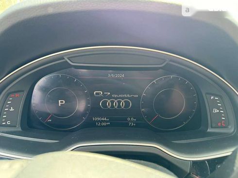 Audi Q7 2017 - фото 11
