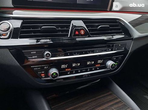 BMW 5 серия 2018 - фото 22
