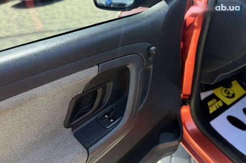 Skoda Fabia 2009 - фото 17