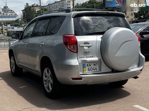 Toyota RAV4 2007 - фото 5