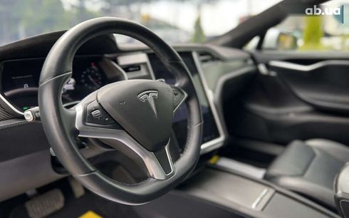 Tesla Model S 2017 - фото 22