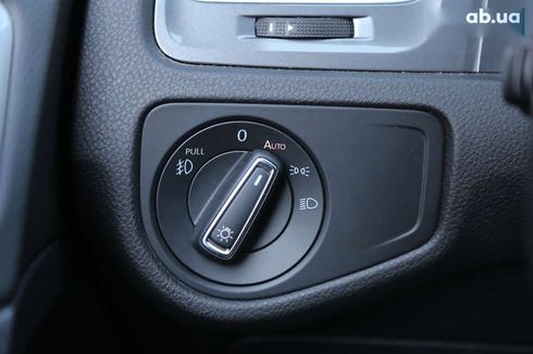 Volkswagen e-Golf 2015 - фото 22