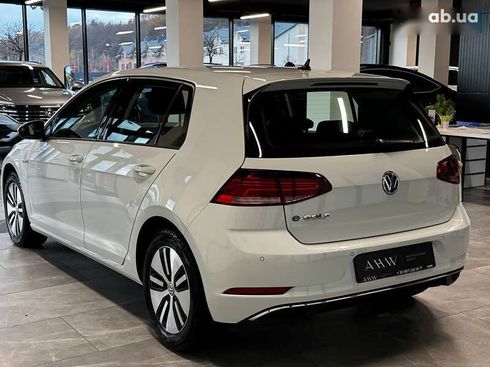 Volkswagen e-Golf 2017 - фото 13