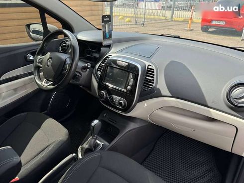 Renault Captur 2019 - фото 20