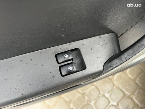 Chevrolet Aveo 2006 белый - фото 30