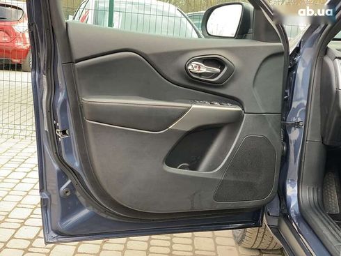 Jeep Cherokee 2021 - фото 26