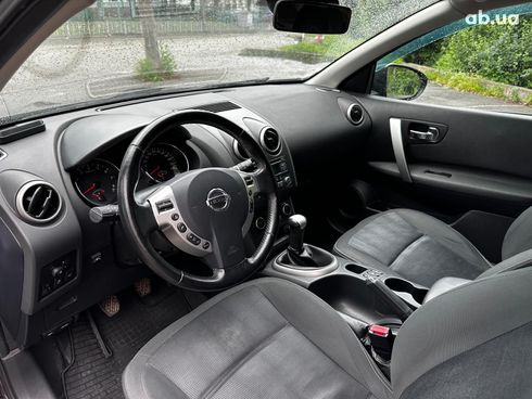 Nissan Qashqai 2011 фиолетовый - фото 10