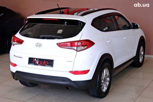 Hyundai Tucson 2017 белый - фото 5