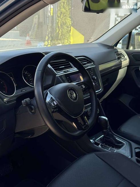 Volkswagen Tiguan 2019 - фото 8