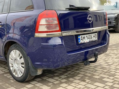 Opel Zafira 2011 - фото 20