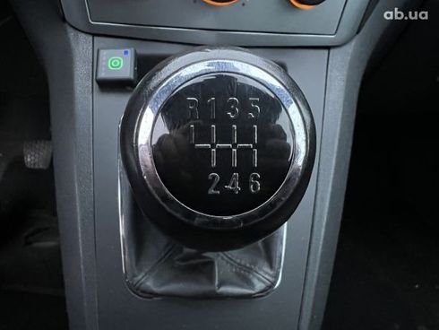 Opel Zafira 2009 - фото 10