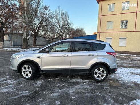 Ford Escape 2016 серый - фото 4