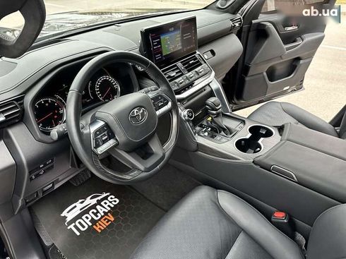 Toyota Land Cruiser 2021 - фото 23