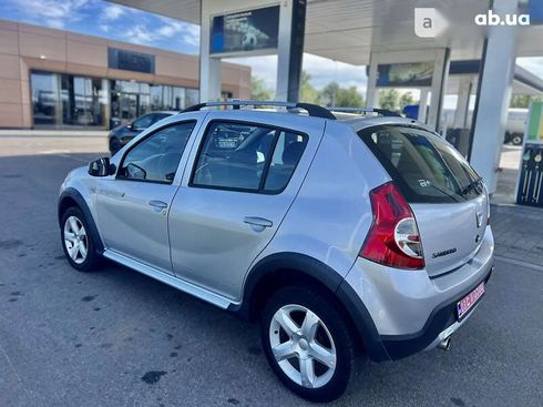 Dacia Sandero Stepway 2012 - фото 15