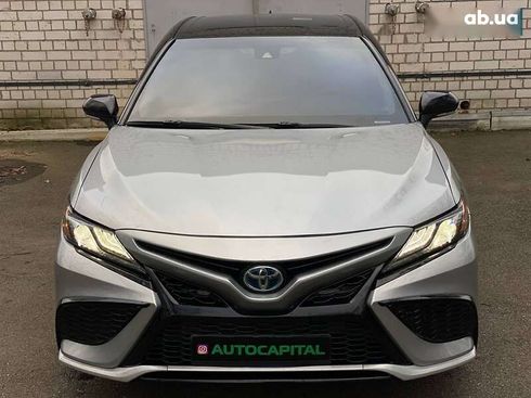 Toyota Camry 2020 - фото 7