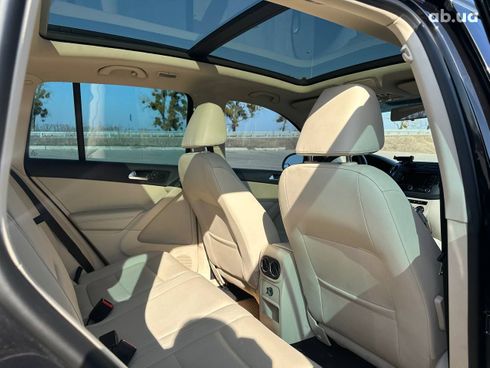 Volkswagen Tiguan 2012 черный - фото 11