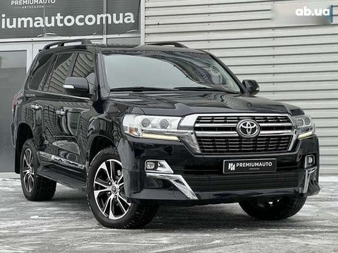 Toyota Land Cruiser 2016 - фото 2