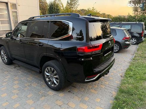 Toyota Land Cruiser 2022 - фото 6