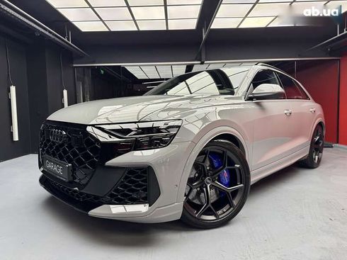 Audi RS Q8 2025 - фото 5