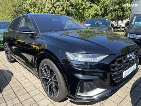 Audi Q8 2020 - фото 6