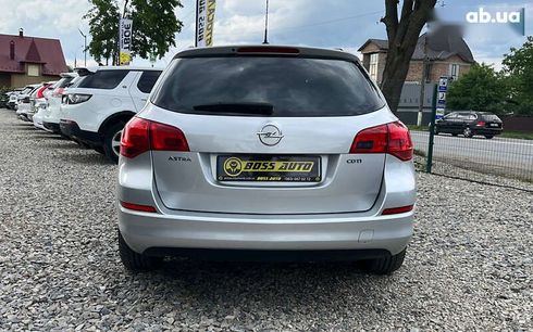 Opel Astra 2012 - фото 5