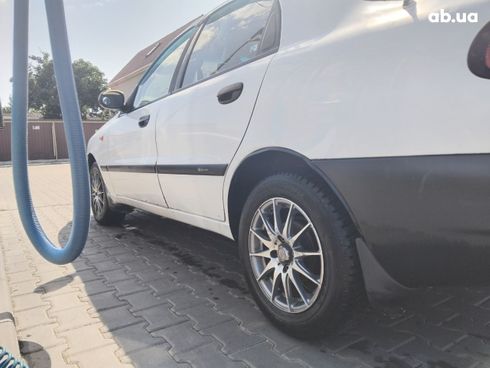 Daewoo Lanos 1998 белый - фото 13