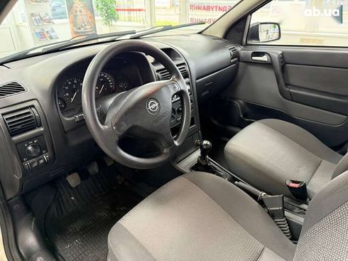 Opel Astra 2007 - фото 23