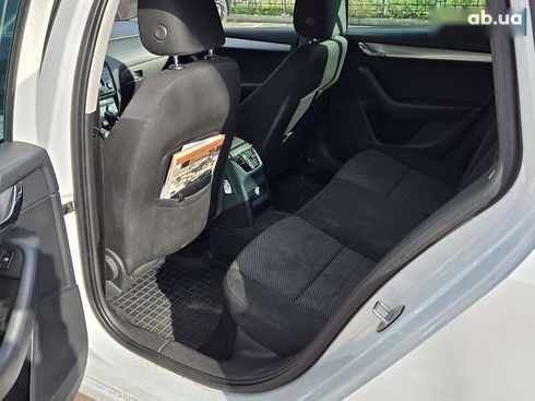 Skoda Octavia 2015 - фото 12