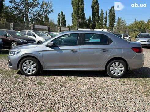 Peugeot 301 2019 - фото 8