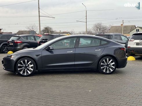 Tesla Model 3 2024 - фото 12