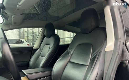 Tesla Model 3 2019 - фото 11