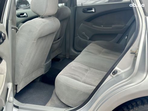 Chevrolet Lacetti 2008 серый - фото 13