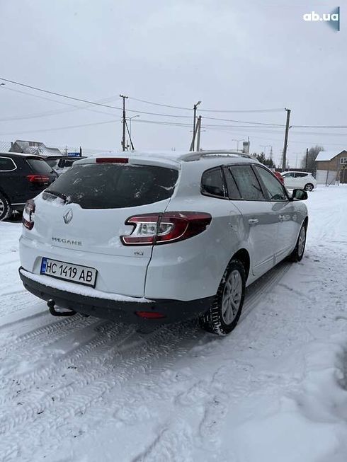 Renault Megane 2015 - фото 4