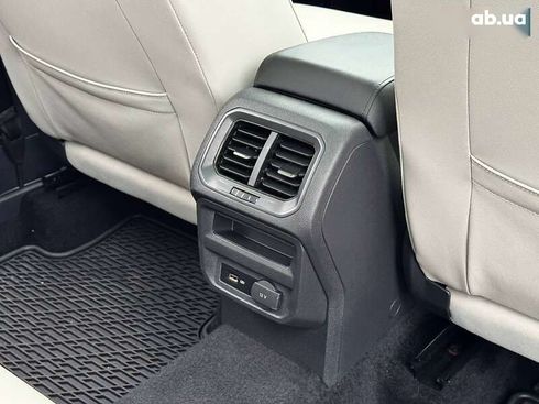 Volkswagen Tiguan 2020 - фото 28