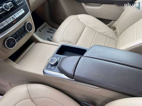 Mercedes-Benz M-Класс 2012 - фото 18