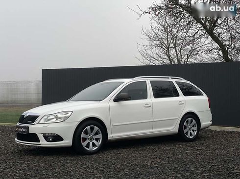 Skoda Octavia 2012 - фото 28