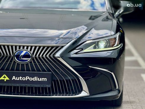 Lexus ES 2019 - фото 7