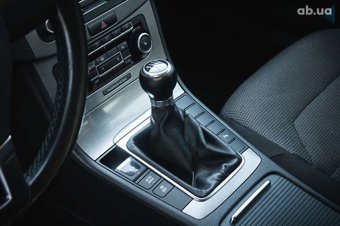 Volkswagen Passat 2011 - фото 22