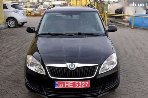 Skoda Fabia 2012 - фото 3