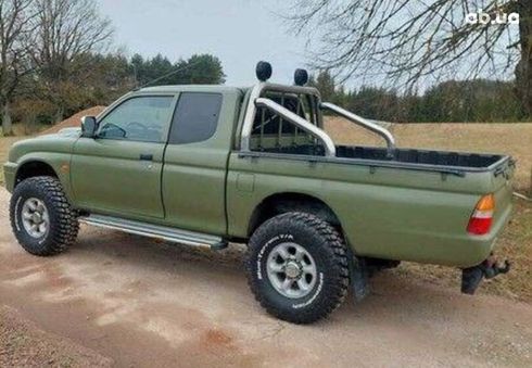 Mitsubishi L200 2007 зеленый - фото 2