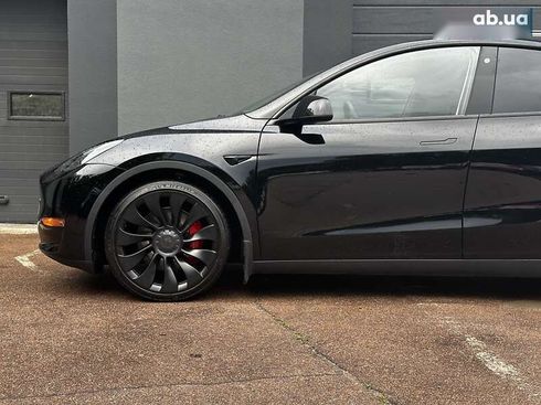Tesla Model Y 2023 - фото 5