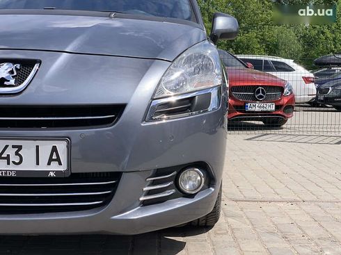 Peugeot 5008 2011 - фото 10