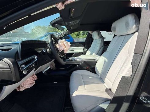 Cadillac Lyriq 2023 - фото 15